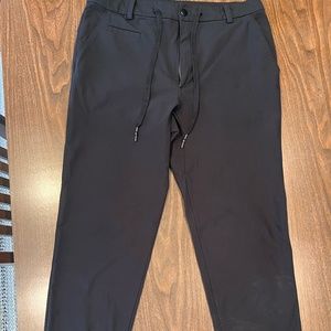 Black Lululemon pants